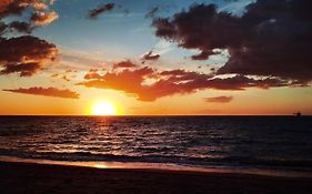 Apartamento Bajo Naturista A Pie De Playa.